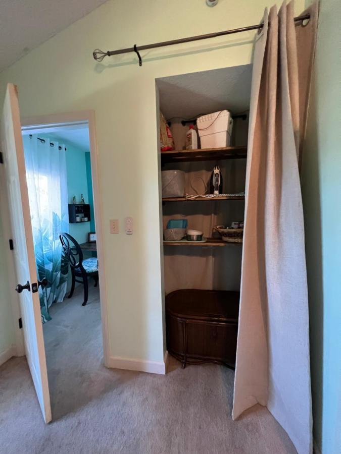 דירות ווילמינגטון Cozy Loft With Parking And Private Patio W/ Grill מראה חיצוני תמונה