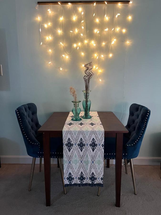 דירות ווילמינגטון Cozy Loft With Parking And Private Patio W/ Grill מראה חיצוני תמונה